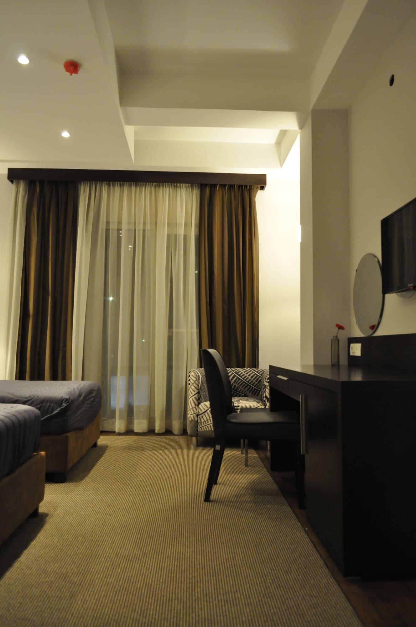Hotel Dolce International Скопье Экстерьер фото