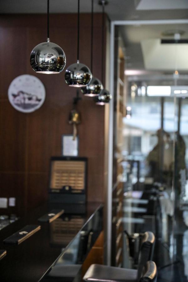 Hotel Dolce International Скопье Экстерьер фото