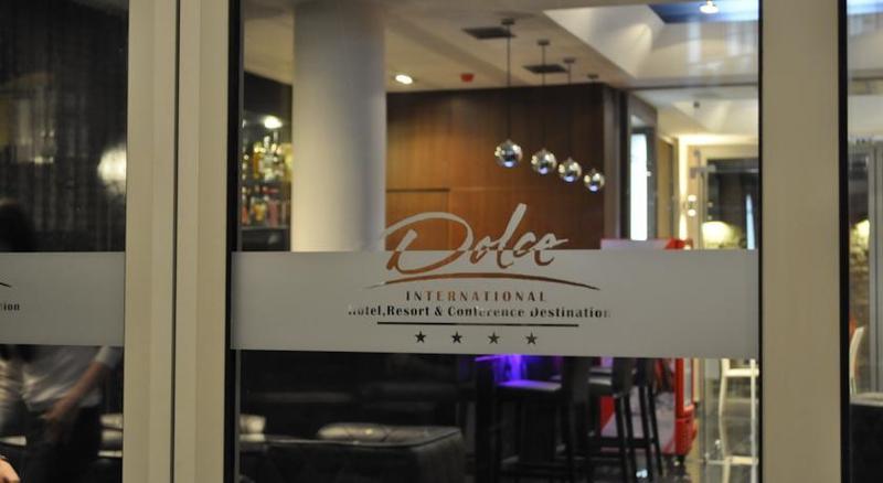 Hotel Dolce International Скопье Экстерьер фото