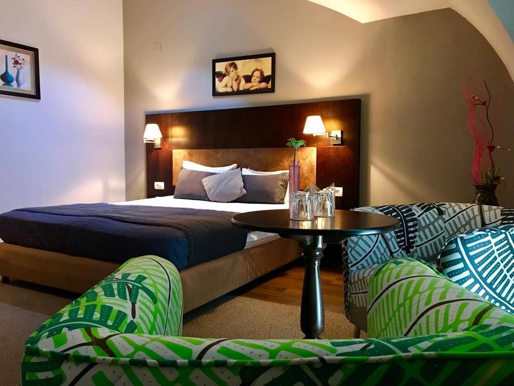 Hotel Dolce International Скопье Экстерьер фото