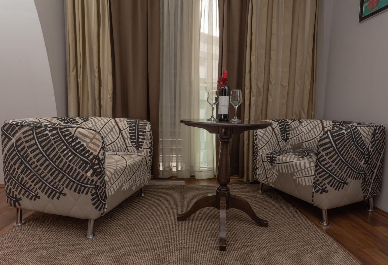 Hotel Dolce International Скопье Экстерьер фото