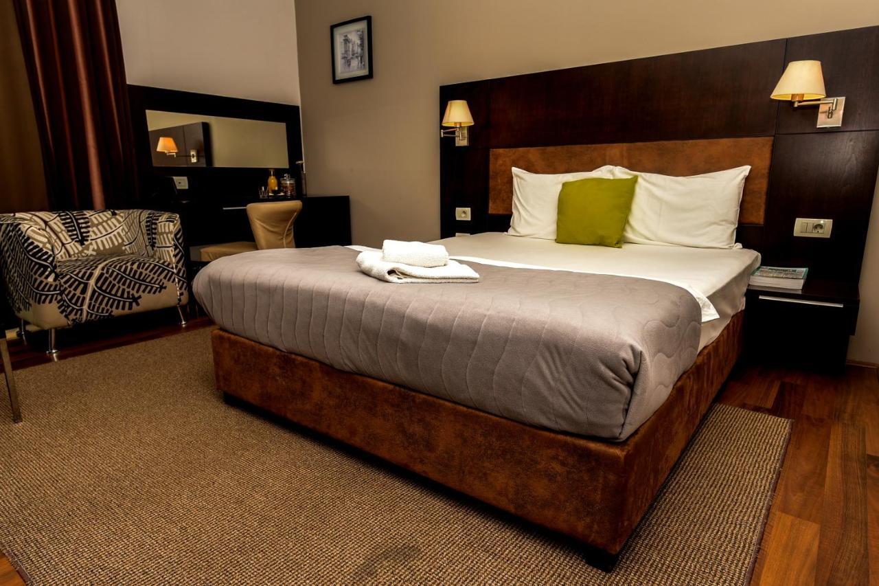 Hotel Dolce International Скопье Экстерьер фото